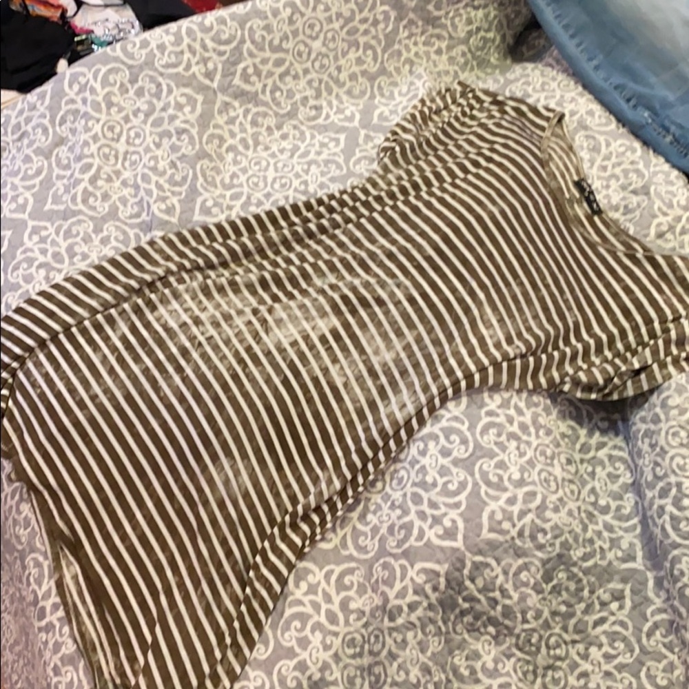 Short sleeve boutique dress